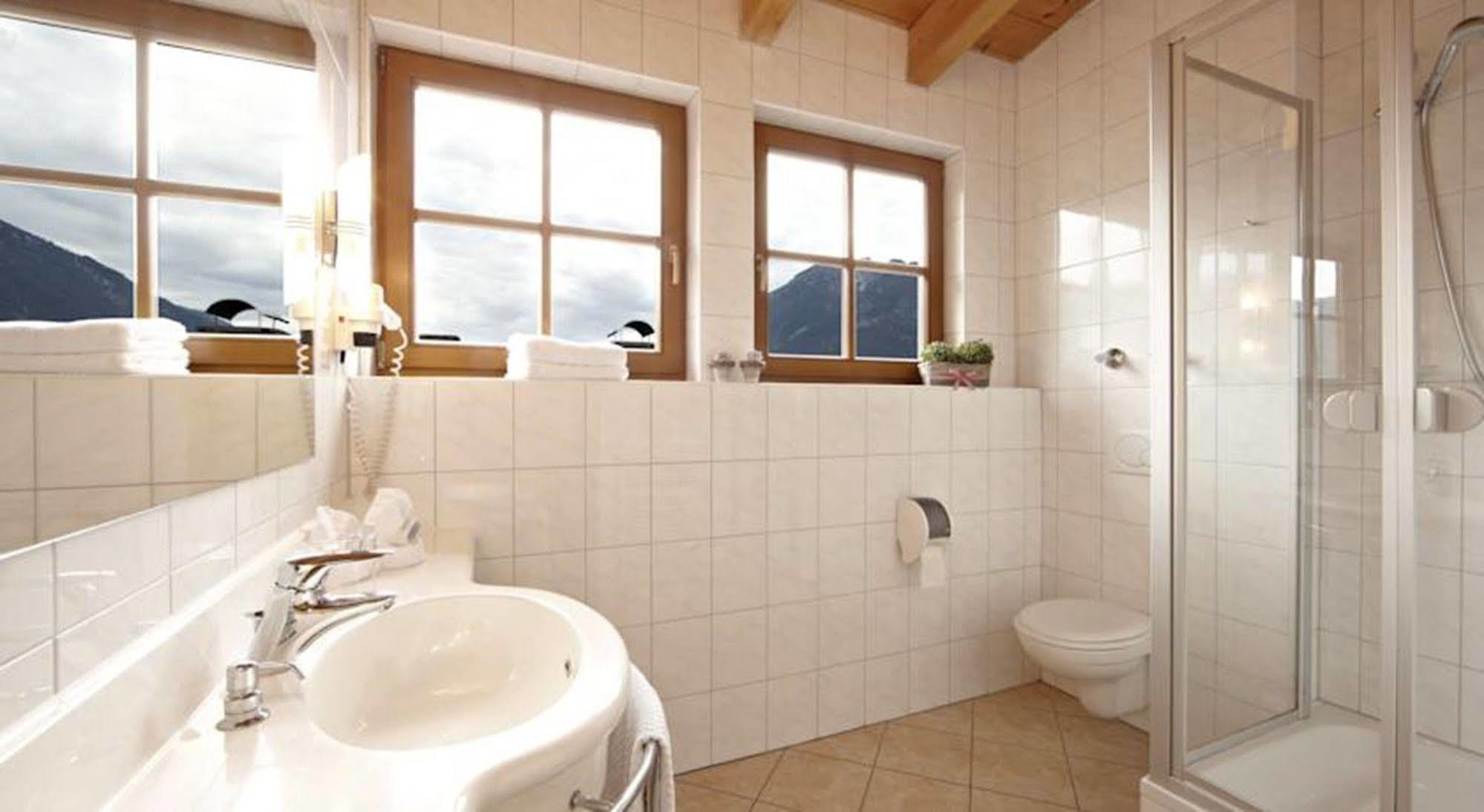 Hotel Schatten Garmisch-Partenkirchen Luaran gambar