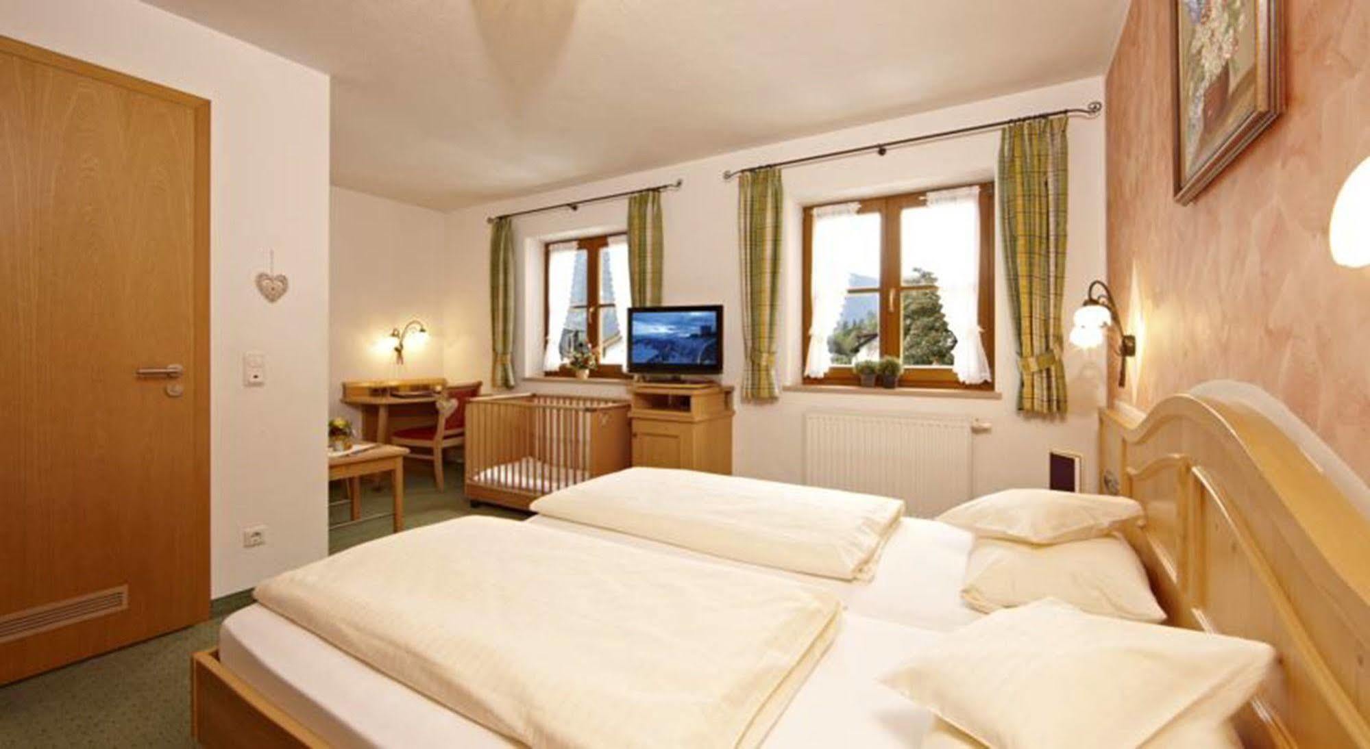 Hotel Schatten Garmisch-Partenkirchen Luaran gambar